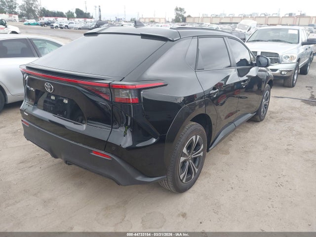Toyota BZ4X XLE 2025 JTMAAAAA1SA056945 Image 4