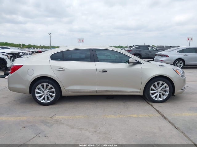 1G4GB5G35GF121292 Buick Lacrosse Leather