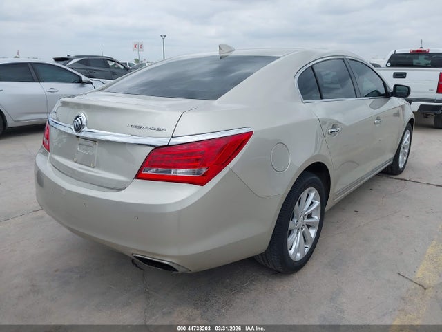 1G4GB5G35GF121292 Buick Lacrosse Leather