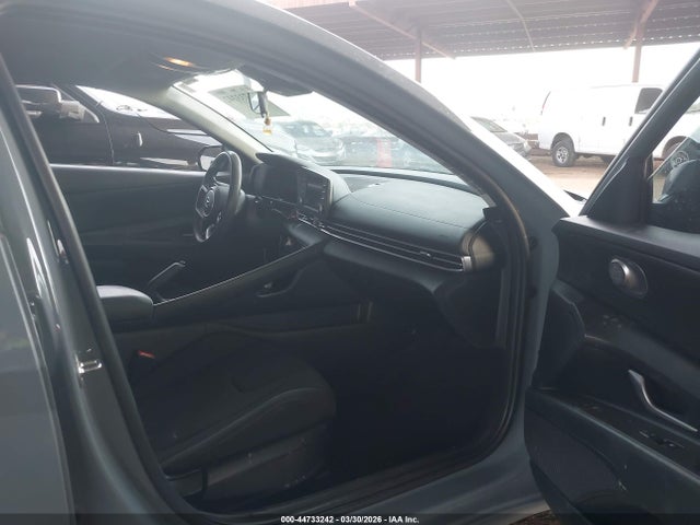 44733242 :رقم المزاد ، KMHLM4AG6PU390976 vin ، 2023 Hyundai Elantra Sel مزاد بيع