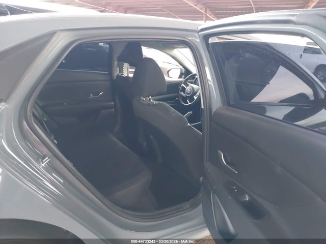 44733242 :رقم المزاد ، KMHLM4AG6PU390976 vin ، 2023 Hyundai Elantra Sel مزاد بيع