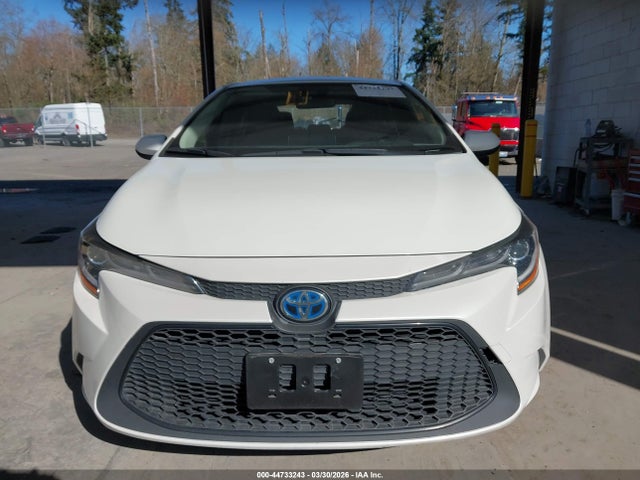 JTDEAMDE4MJ011843 Toyota Corolla Hybrid Le