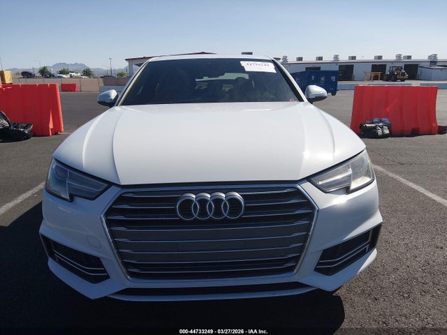 Продажа на аукционе авто 2018 Audi A4 2.0t Ultra Premium, vin: WAUKMAF41JN012110, номер лота: 44733249