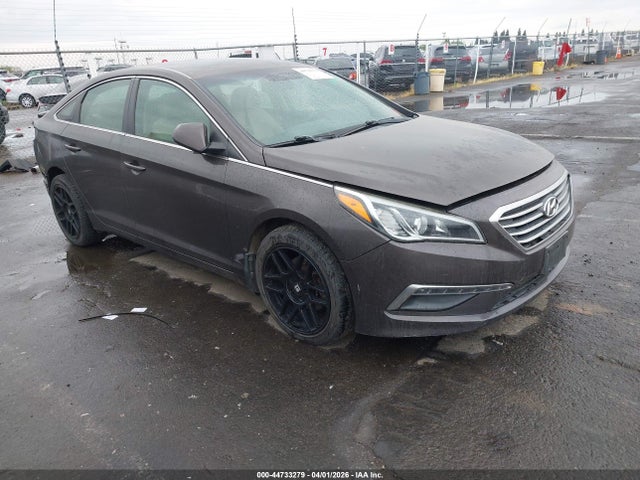 2015 HYUNDAI SONATA 5NPE24AF7FH146871