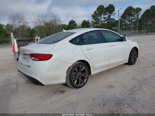 Chrysler 200 S 2016 1C3CCCBB7GN135398 Image 4