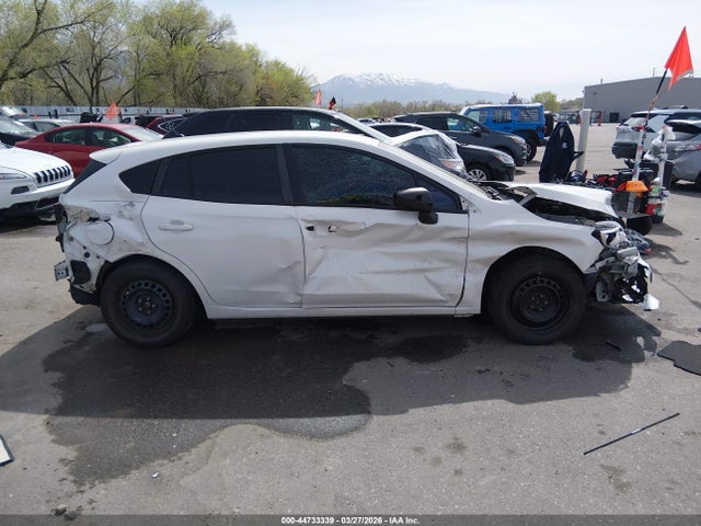 4S3GTAA6XH1717851 Subaru Impreza 2.0i