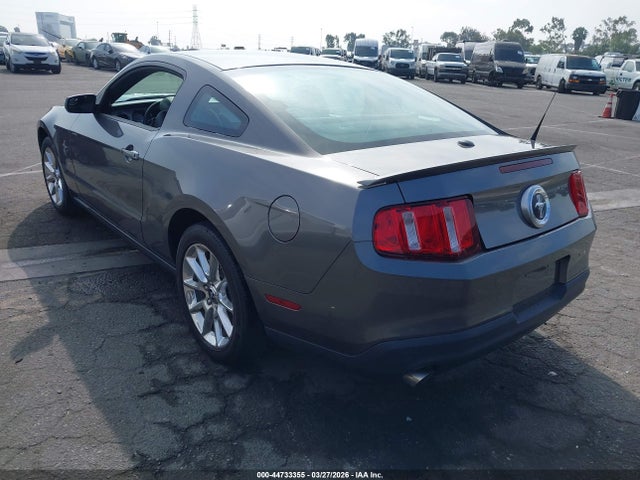 2011 FORD MUSTANG 1ZVBP8AM5B5150080 Photo 2