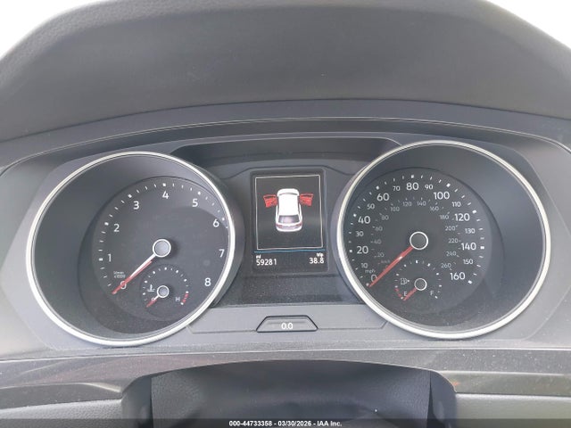 2018 Volkswagen Tiguan 2.0t Se/2.0t Sel მანქანა იყიდება აუქციონზე, vin: 3VV2B7AX7JM163462, აუქციონის ნომერი: 44733358