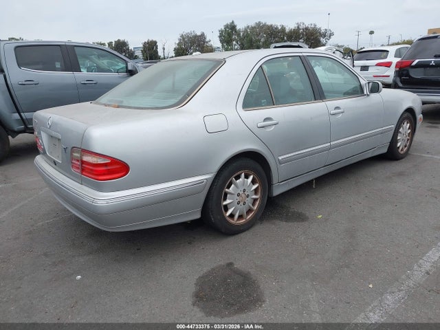 44733375 :رقم المزاد ، WDBJF65J21B232966 vin ، 2001 Mercedes-benz E 320 مزاد بيع