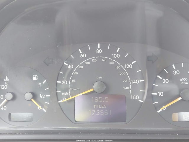 44733375 :رقم المزاد ، WDBJF65J21B232966 vin ، 2001 Mercedes-benz E 320 مزاد بيع