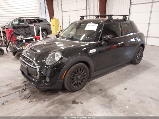 2020 Mini Hardtop Cooper S მანქანა იყიდება აუქციონზე, vin: WMWXU9C07L2L76364, აუქციონის ნომერი: 44733382