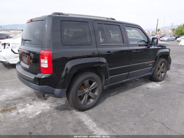 1C4NJPBB2GD702673 Jeep Patriot 75th Anniversary