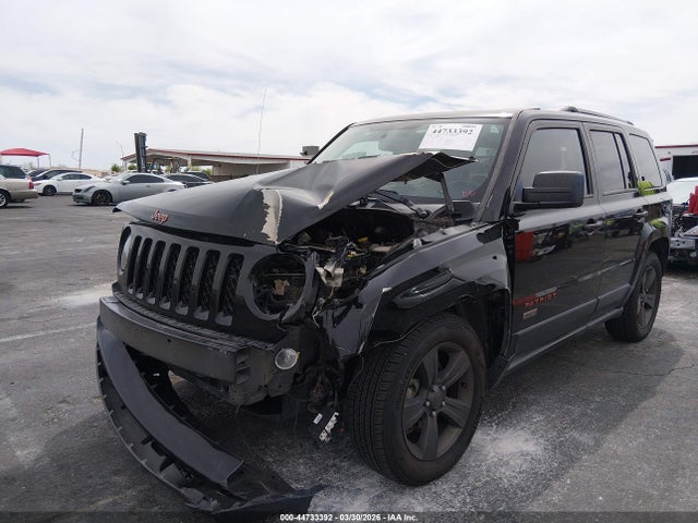 1C4NJPBB2GD702673 Jeep Patriot 75th Anniversary