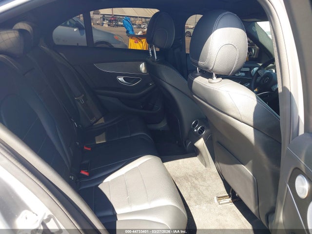 44733401 :رقم المزاد ، 55SWF4KB9FU012591 vin ، 2015 Mercedes-benz C 300 Sport 4matic مزاد بيع
