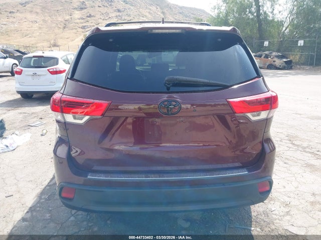 Toyota Highlander Xle 2017 5TDKZRFH3HS233489 Image 17