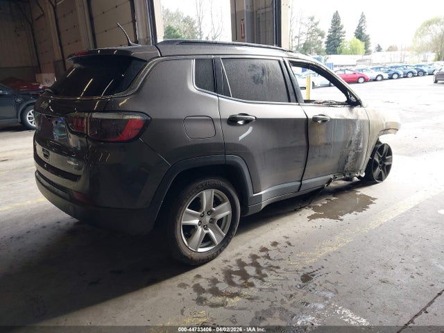 Продаж на аукціоні авто 2022 Jeep Compass Latitude 4x4, vin: 3C4NJDBB2NT163901, номер лоту: 44733406