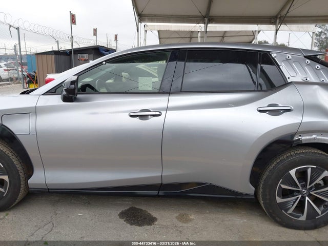 JTJABABBXRA003270 Lexus Rz 300e Premium