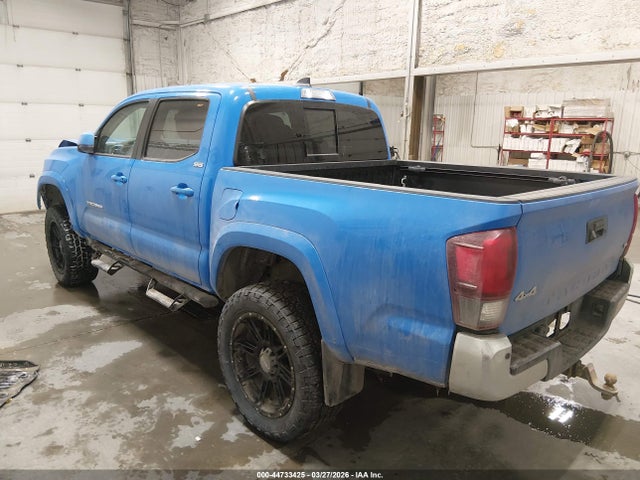 3TMCZ5AN5LM300564 Toyota Tacoma Sr5 V6