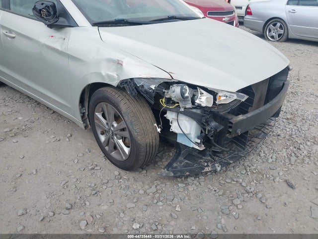 2017 Hyundai Elantra Se მანქანა იყიდება აუქციონზე, vin: KMHD84LF2HU222573, აუქციონის ნომერი: 44733445