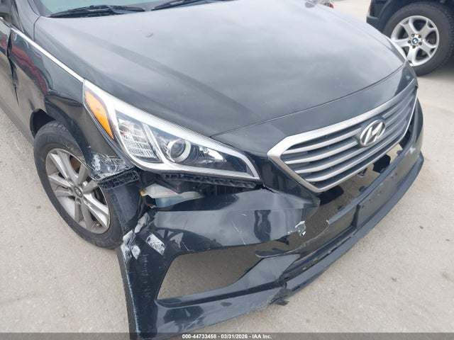 2017 HYUNDAI SONATA 5NPE24AF8HH500948 Photo 5