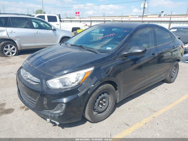 44733493 :رقم المزاد ، KMHCT4AE8GU117605 vin ، 2016 Hyundai Accent Se مزاد بيع