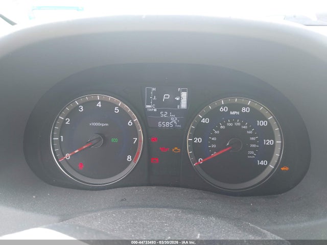 44733493 :رقم المزاد ، KMHCT4AE8GU117605 vin ، 2016 Hyundai Accent Se مزاد بيع
