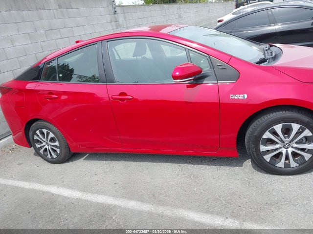 JTDKAMFP2M3175856 Toyota Prius Prime Xle