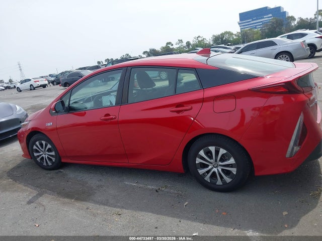 JTDKAMFP2M3175856 Toyota Prius Prime Xle