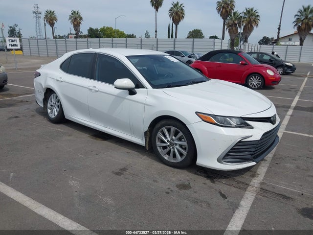 Toyota CAMRY LE 2023 4T1C11AK8PU721021 Image 1