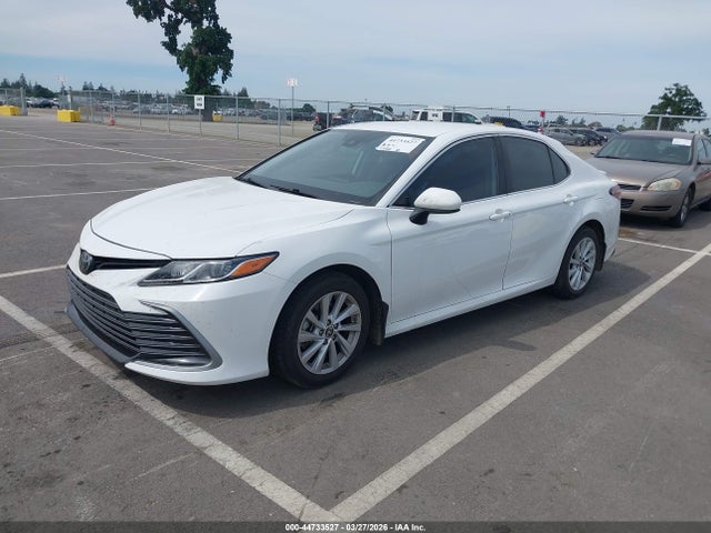 Toyota CAMRY LE 2023 4T1C11AK8PU721021 Image 2