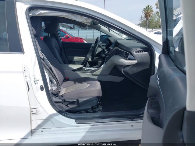 Toyota CAMRY LE 2023 4T1C11AK8PU721021 Image 5
