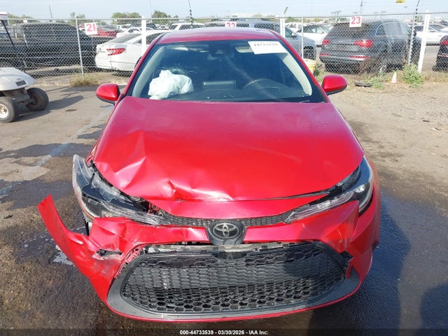 JTDEPRAE3LJ086967 Toyota COROLLA LE