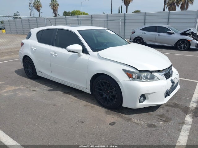 2013 LEXUS CT 200H JTHKD5BH2D2139570