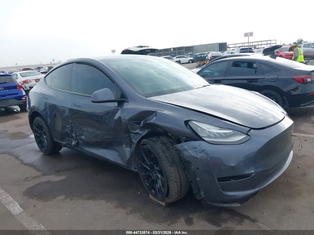 44733574 :رقم المزاد ، 5YJYGDEE4MF199846 vin ، 2021 Tesla Model Y Long Range Dual Motor All-wheel Drive مزاد بيع