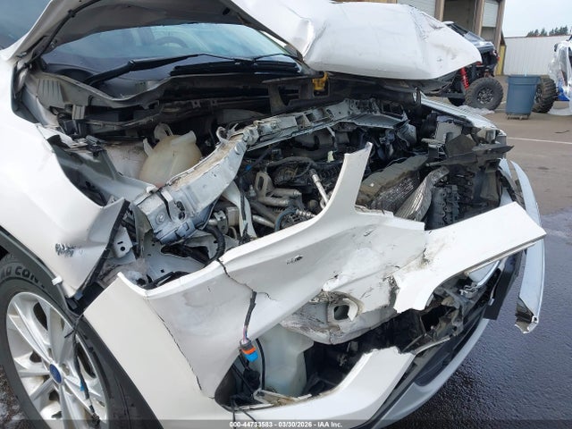 Продаж на аукціоні авто 2018 Ford Escape Sel, vin: 1FMCU9HD4JUB26526, номер лоту: 44733583