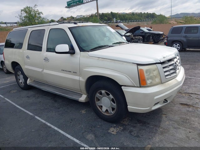 2005 CADILLAC ESCALADE ESV 3GYFK66N95G229168