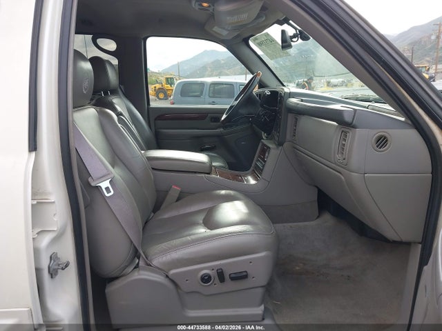 2005 CADILLAC ESCALADE ESV 3GYFK66N95G229168 Photo 4