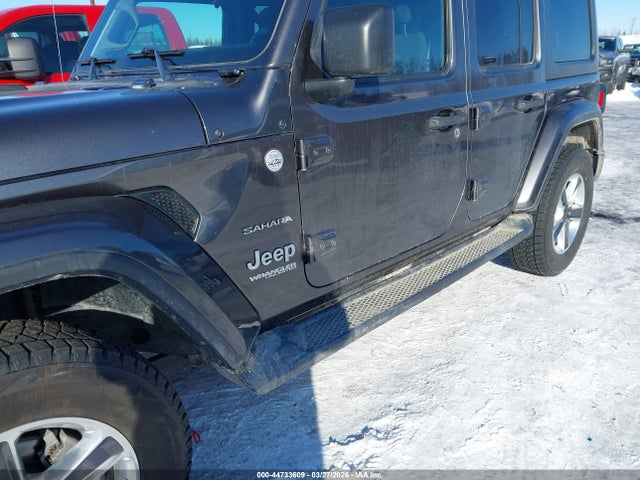 1C4HJXEN0KW564499 Jeep Wrangler Unlimited Sahara 4x4