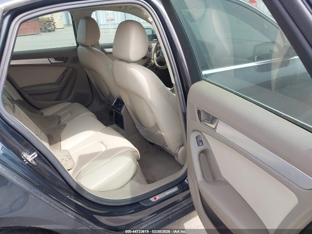 Продажа на аукционе авто 2012 Audi A4 2.0t Premium, vin: WAUFFAFL3CN015662, номер лота: 44733619