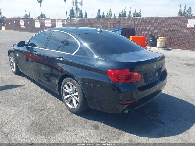 44733638 :رقم المزاد ، WBA5A5C58GG347811 vin ، 2016 Bmw 528i مزاد بيع