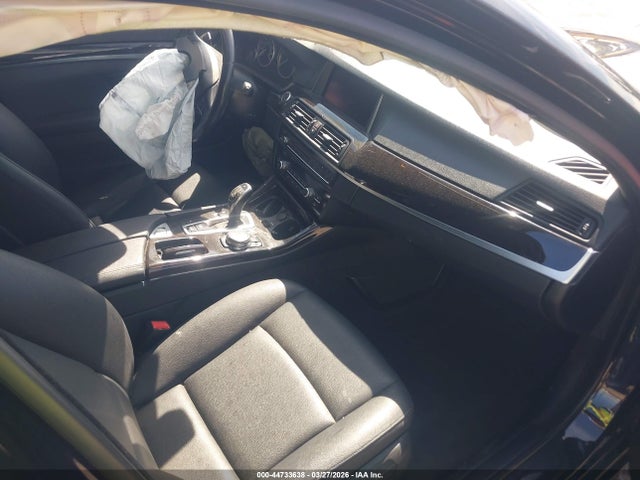 44733638 :رقم المزاد ، WBA5A5C58GG347811 vin ، 2016 Bmw 528i مزاد بيع