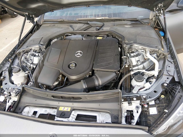 W1KAF4GB8PR146725 Mercedes-Benz C 300 Sedan