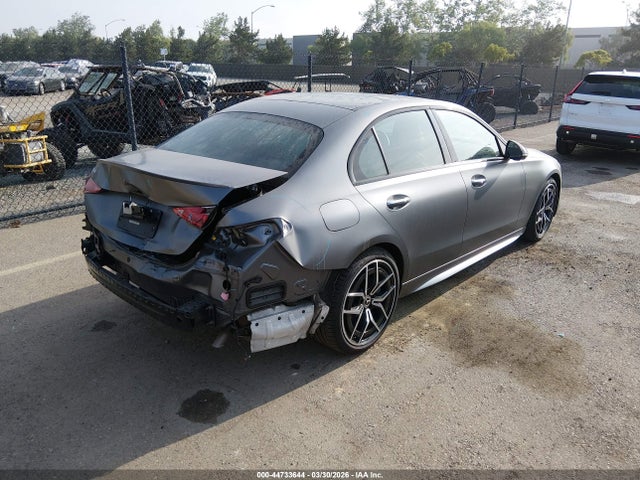 W1KAF4GB8PR146725 Mercedes-Benz C 300 Sedan