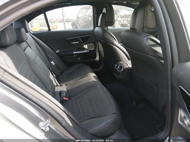 W1KAF4GB8PR146725 Mercedes-Benz C 300 Sedan