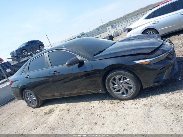 44733650 :رقم المزاد ، KMHLM4DG3RU696354 vin ، 2024 Hyundai Elantra Sel مزاد بيع