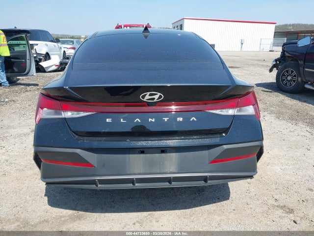 44733650 :رقم المزاد ، KMHLM4DG3RU696354 vin ، 2024 Hyundai Elantra Sel مزاد بيع