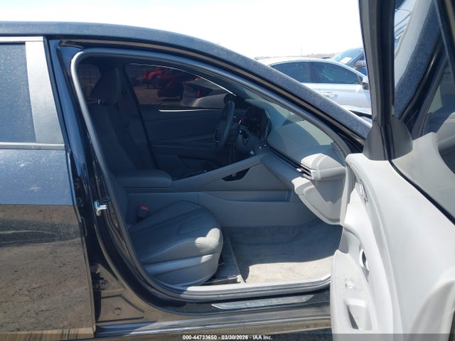 44733650 :رقم المزاد ، KMHLM4DG3RU696354 vin ، 2024 Hyundai Elantra Sel مزاد بيع