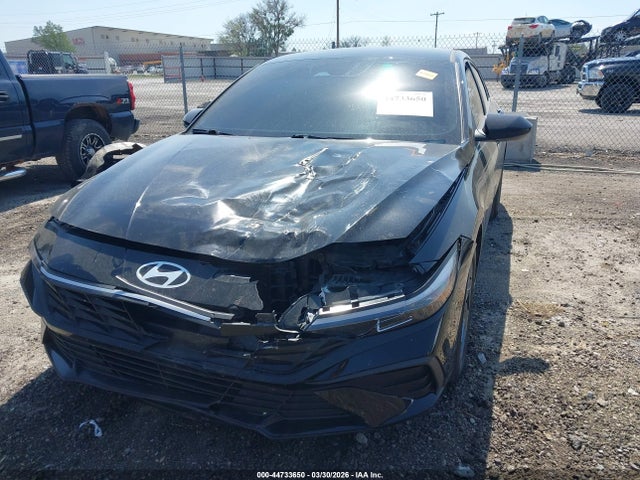 44733650 :رقم المزاد ، KMHLM4DG3RU696354 vin ، 2024 Hyundai Elantra Sel مزاد بيع