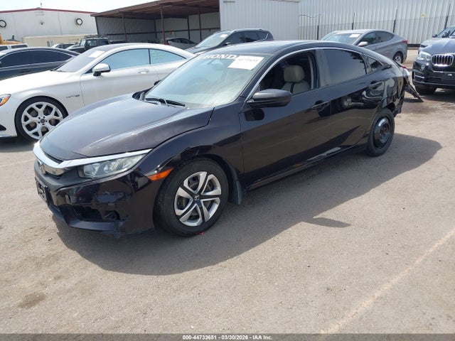 44733651 :رقم المزاد ، 2HGFC2F53HH523862 vin ، 2017 Honda Civic Lx مزاد بيع