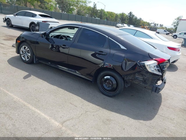 44733651 :رقم المزاد ، 2HGFC2F53HH523862 vin ، 2017 Honda Civic Lx مزاد بيع